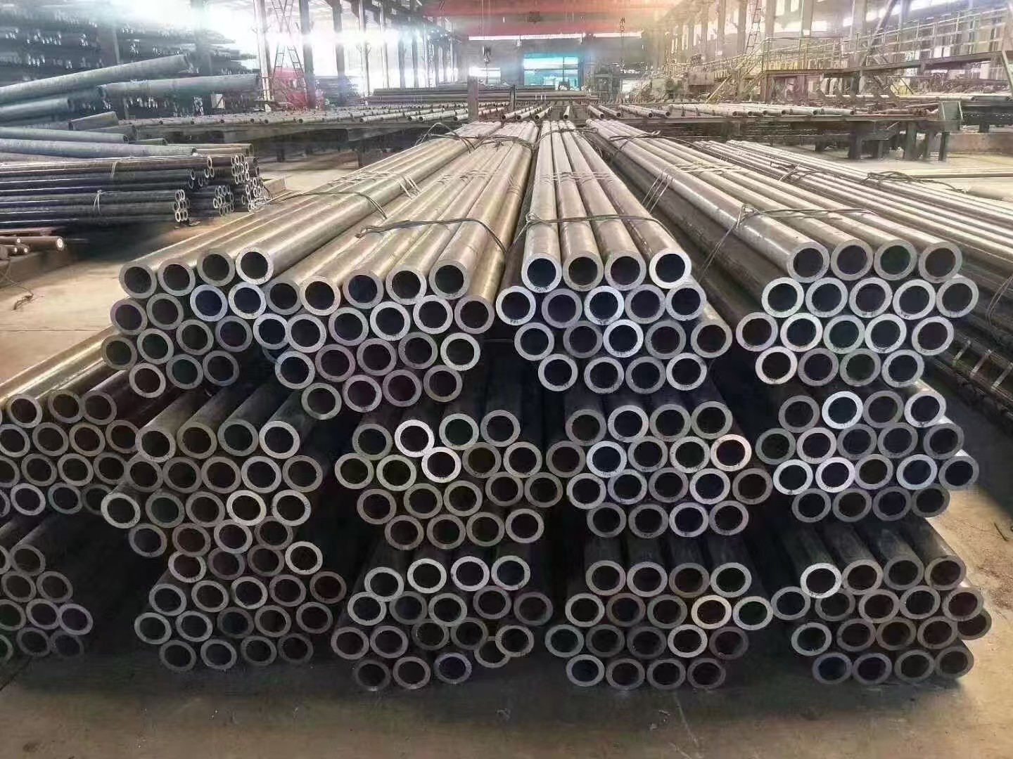 济南市方矩无缝钢管机械加工无缝钢管 - 方案